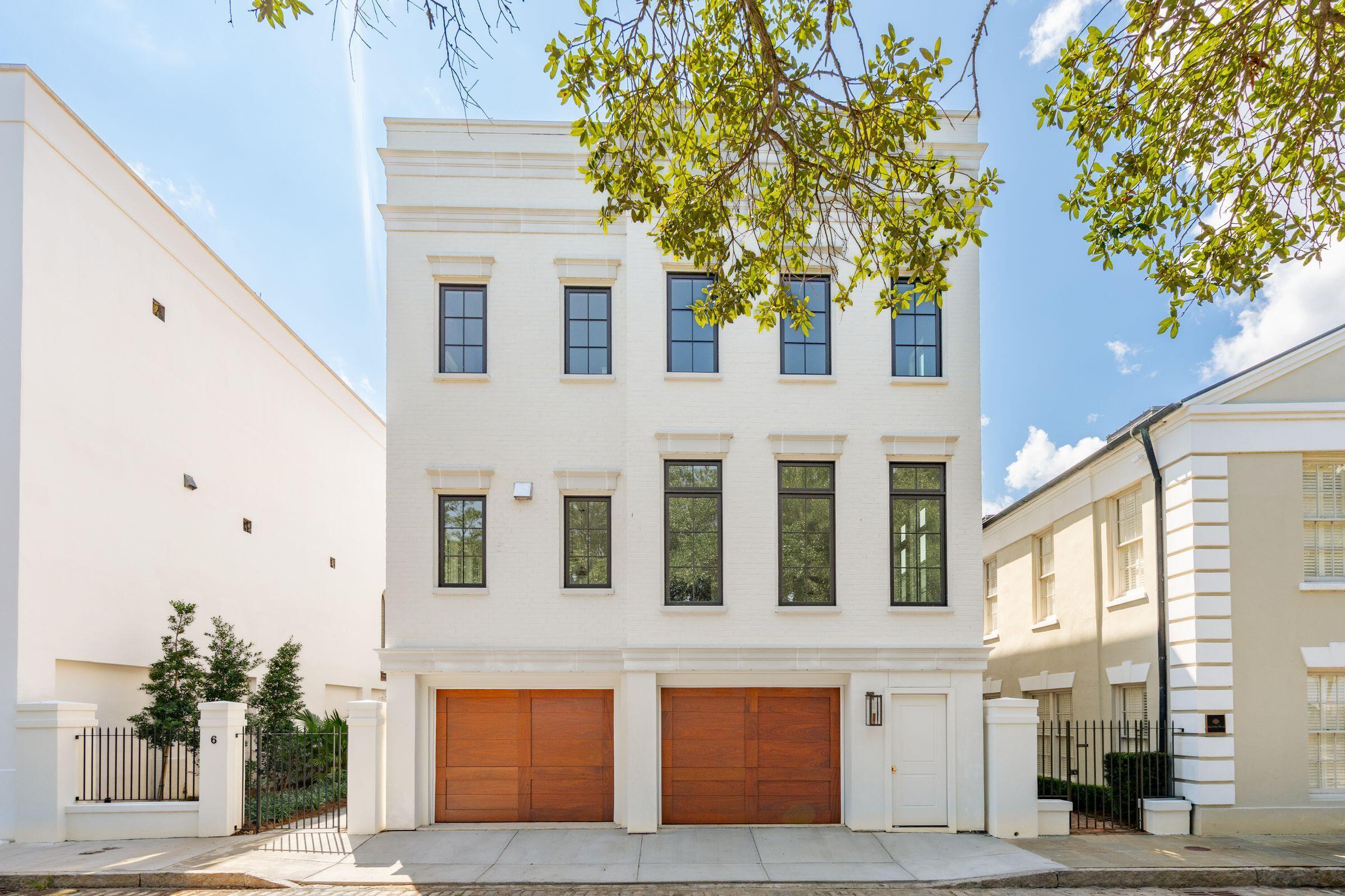 Image 2: 6PrioleauSt-KeenEyeMarketing-064