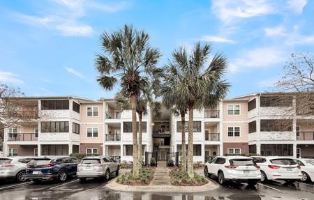 1025 Riverland Woods Place