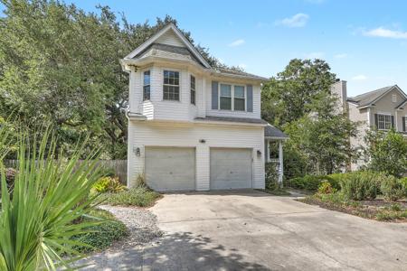 1759 Crystal Lake Drive