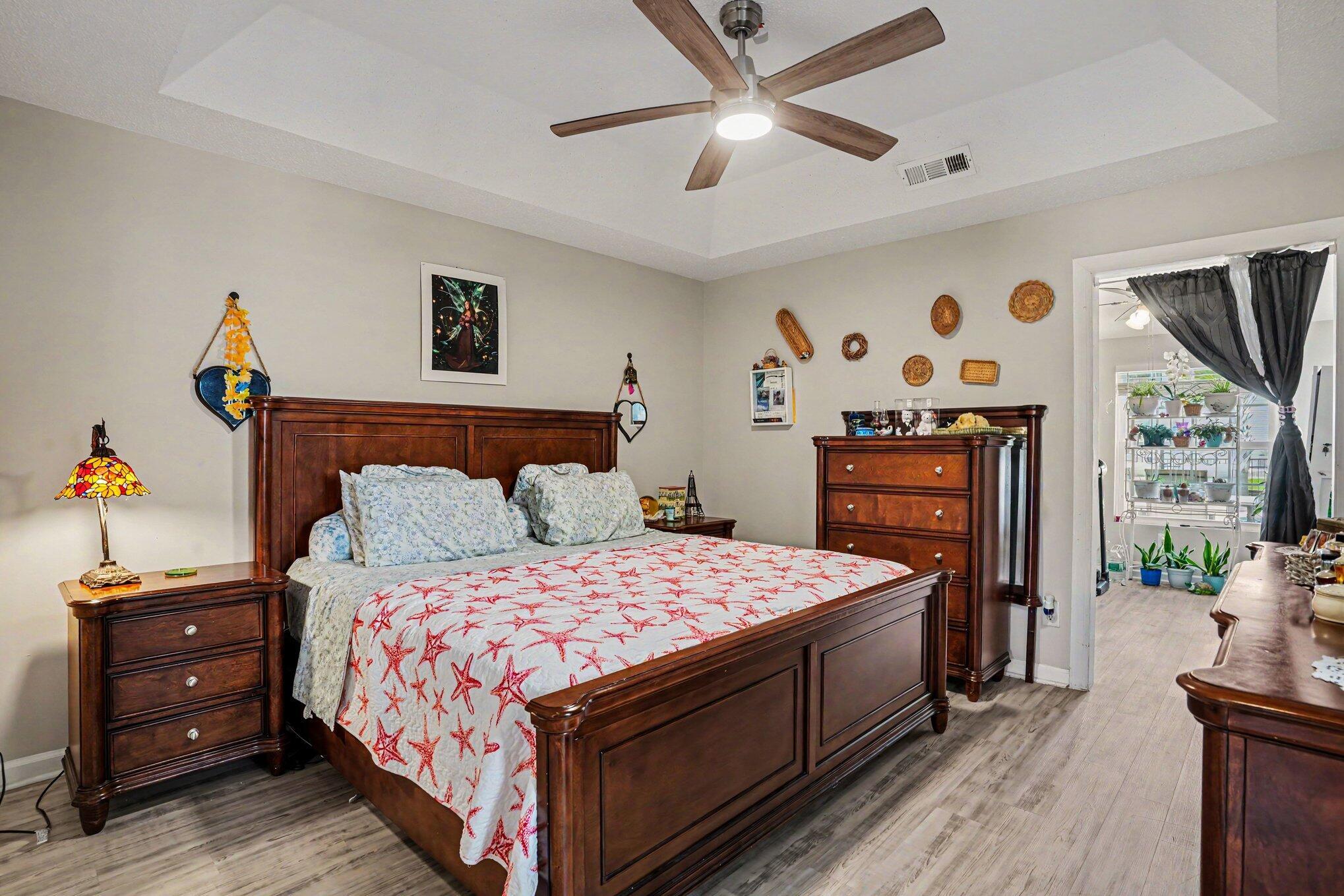 Image 4: Primary Bedroom