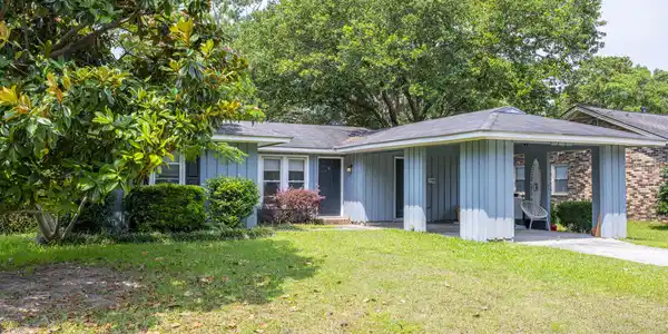 815 Farnham Road