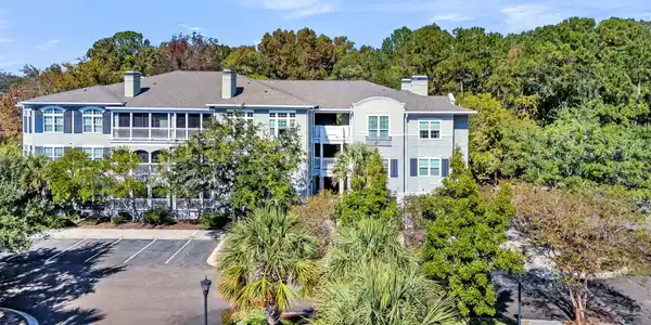 1623 Telfair Way