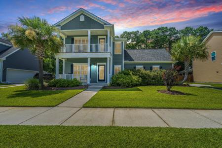 2851 Moonbeam Drive