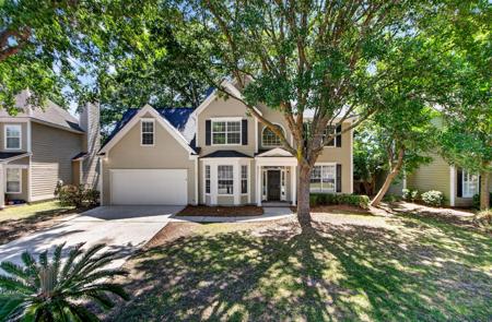 2738 Seastrand Lane