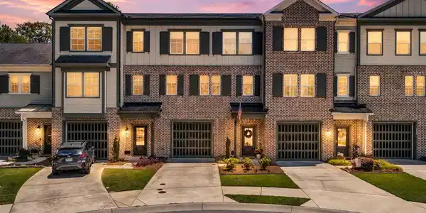152 Cowrie Court