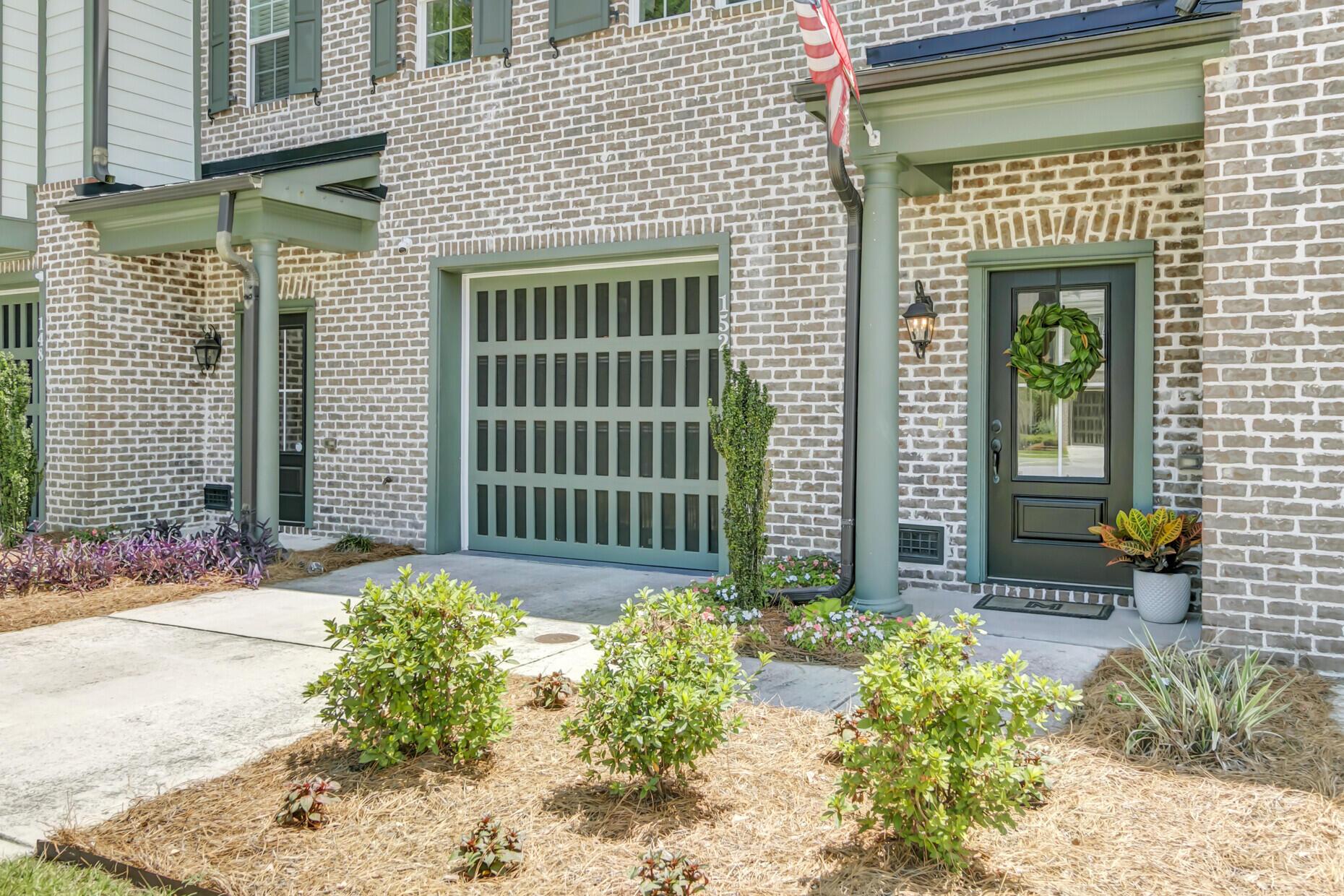 Image 2: 152 Cowrie Court