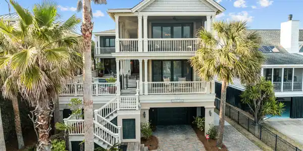 707 Ocean Boulevard