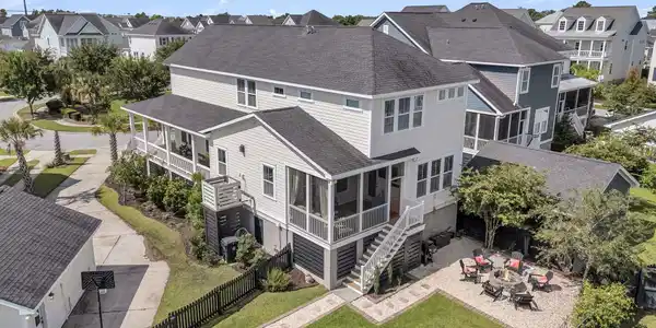 1710 Trewin Court
