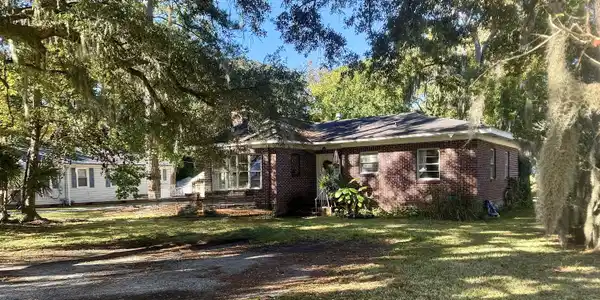 359 Howle Avenue