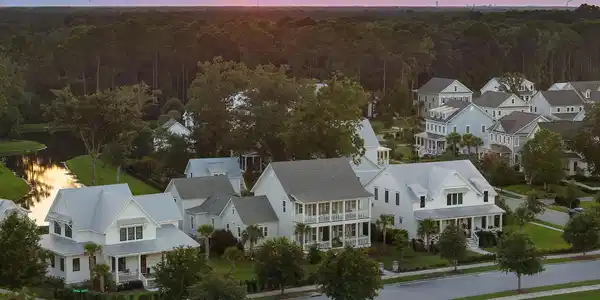 Image 3: 52-web-or-mls-_1863 Bolden Dr-52