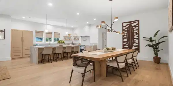 Image 4: 723-McCants-Kitchen-71-Edited