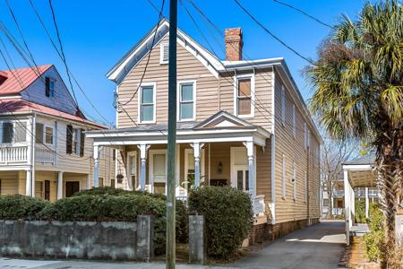 22 Bee Street