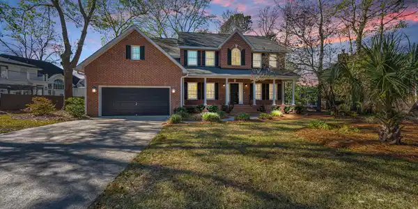 1295 Chrismill Lane