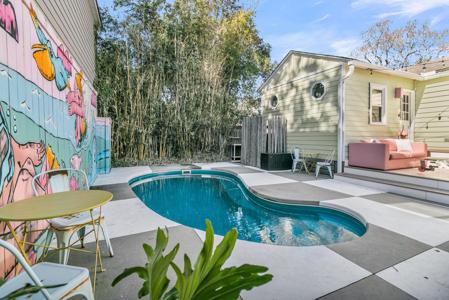 119 Simons Street