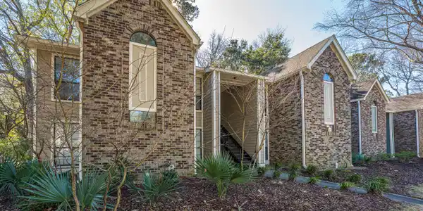 1867 Montclair Drive