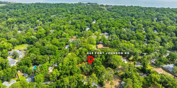 Image 2: mls_562FortJohnsonRd-KeenEyeMarketing-08
