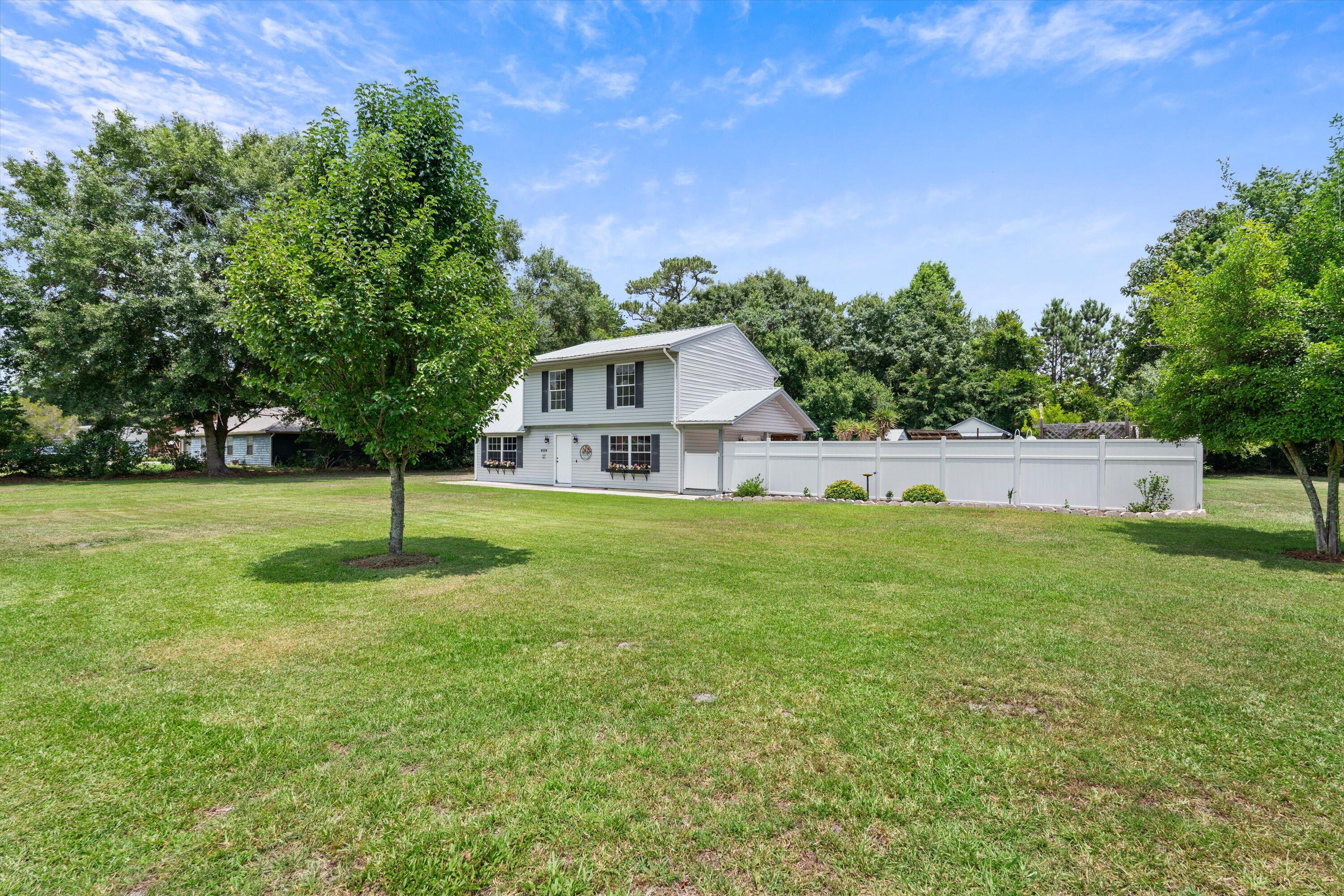 Image 3: 03-4339 Pinewood Cir