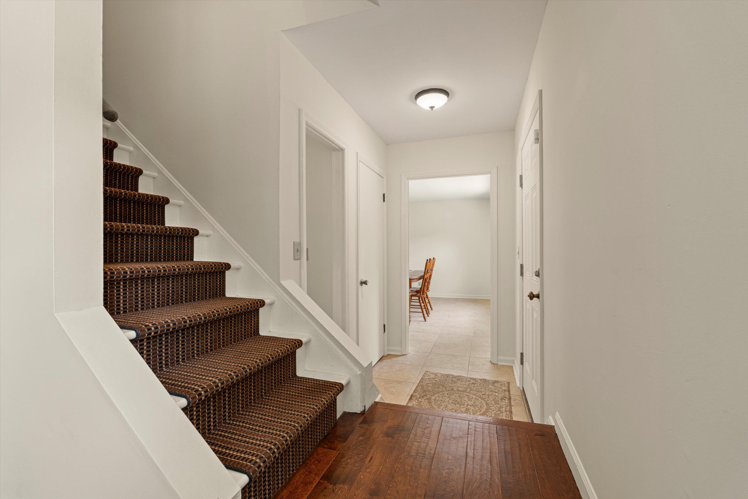 Image 4: 04-4339 Pinewood Cir