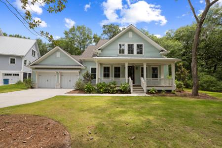 3226 Waverly Lane