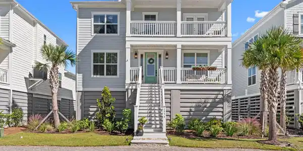 1554 N Lakeshore Drive