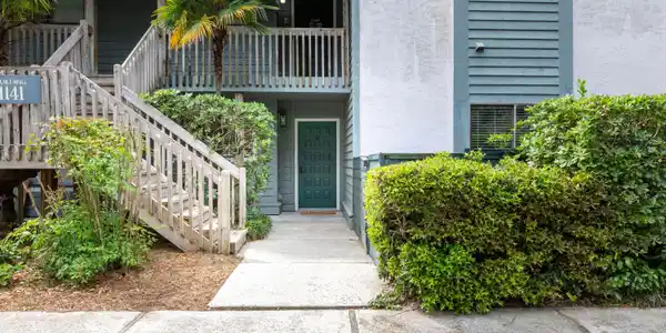 1141 Shadow Lake Circle
