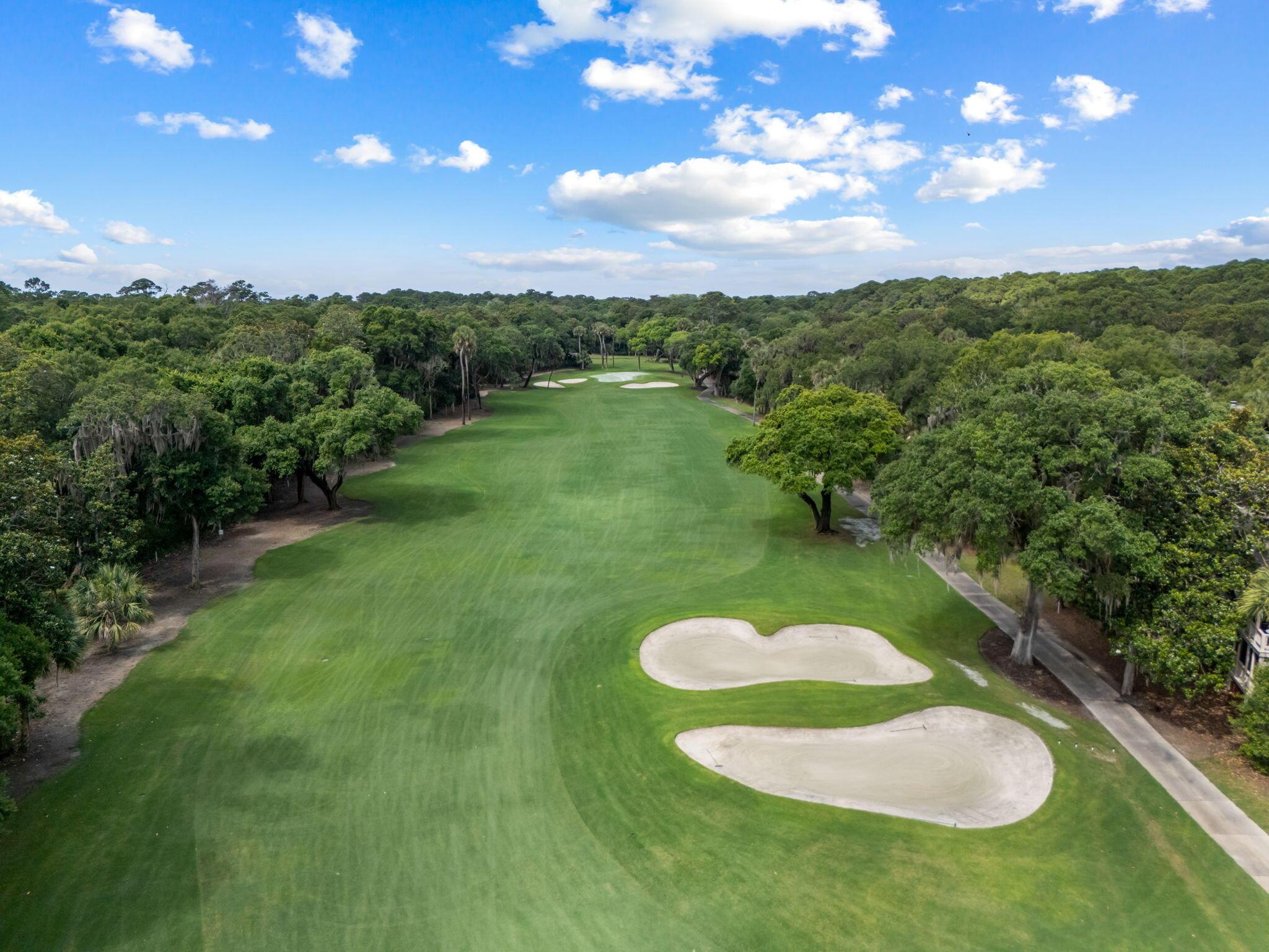 Image 2: 40-web-or-mls-2782 Hidden Oak Dr Coastal
