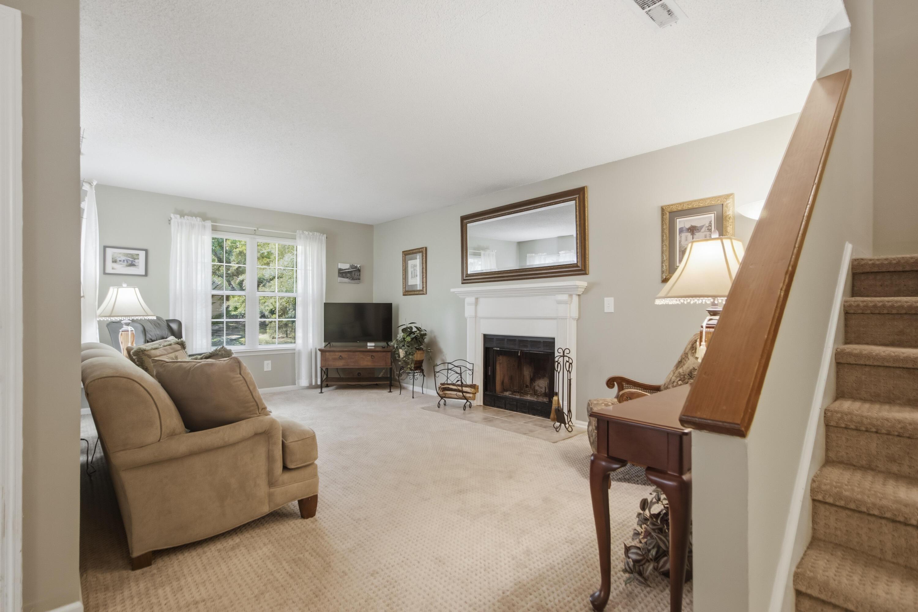 Image 1: 1046 Planters Trace -family room FP_