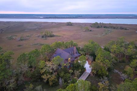 83 Blue Heron Pond Road