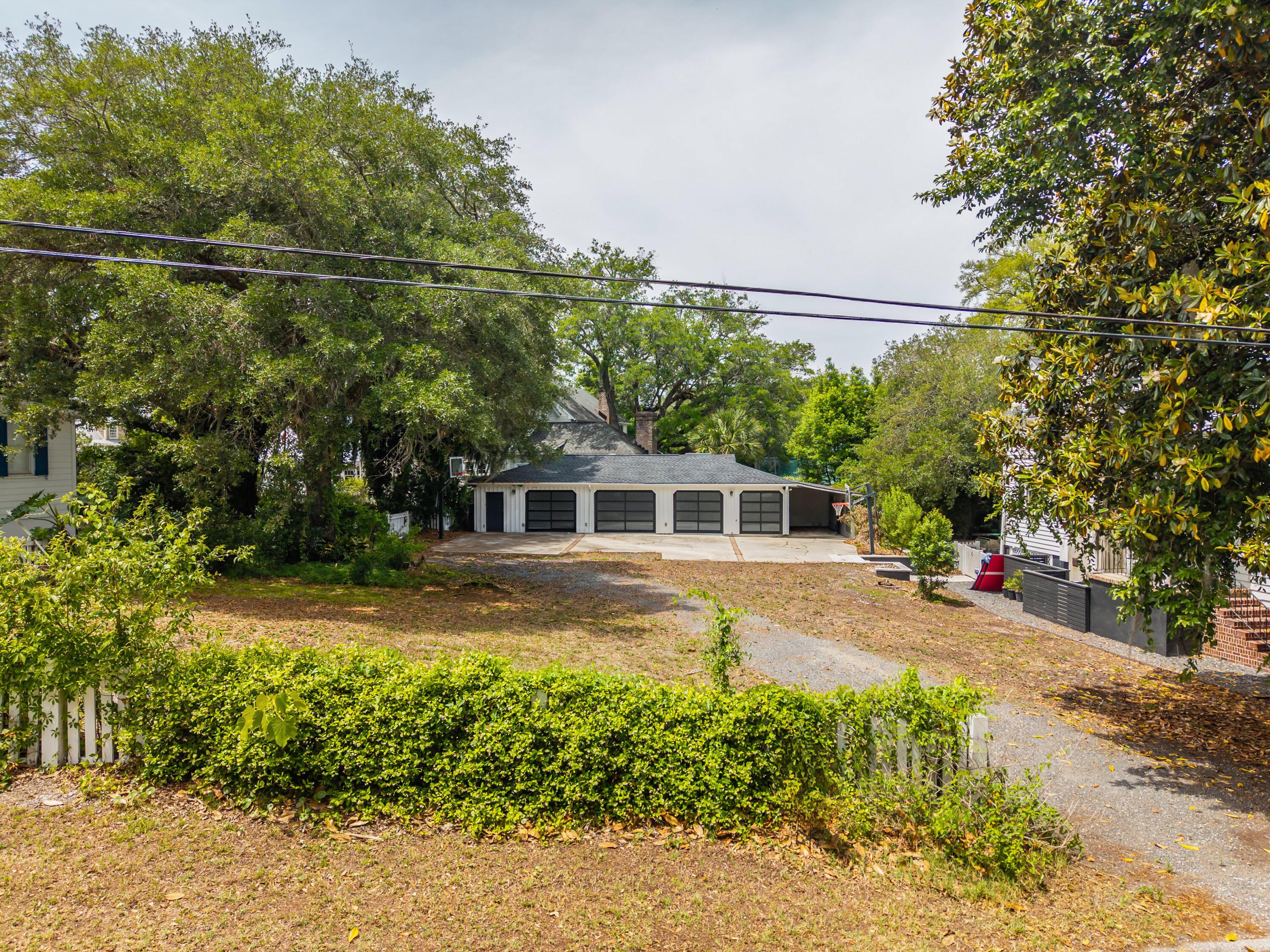 Image 4: 122MarySt-KeenEyeMarketing-022_PS