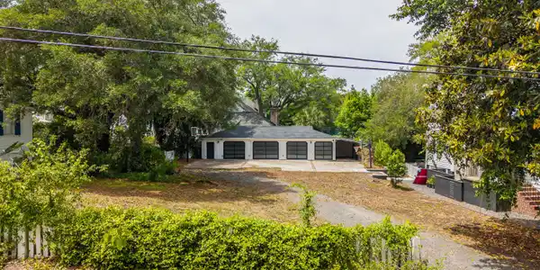 Image 4: 122MarySt-KeenEyeMarketing-022_PS