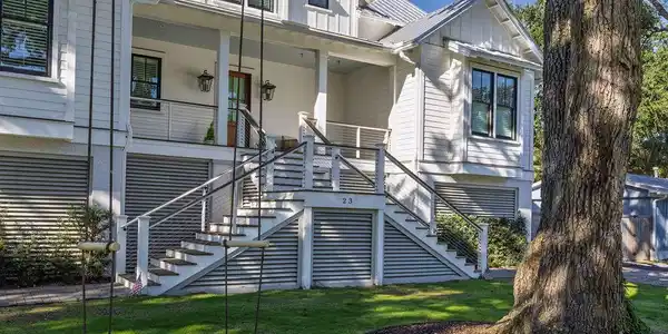 23 26th Avenue