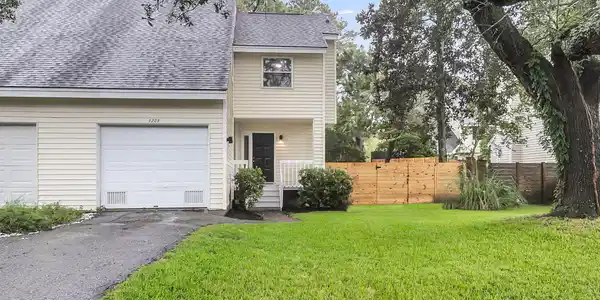 1225 Valley Forge Drive