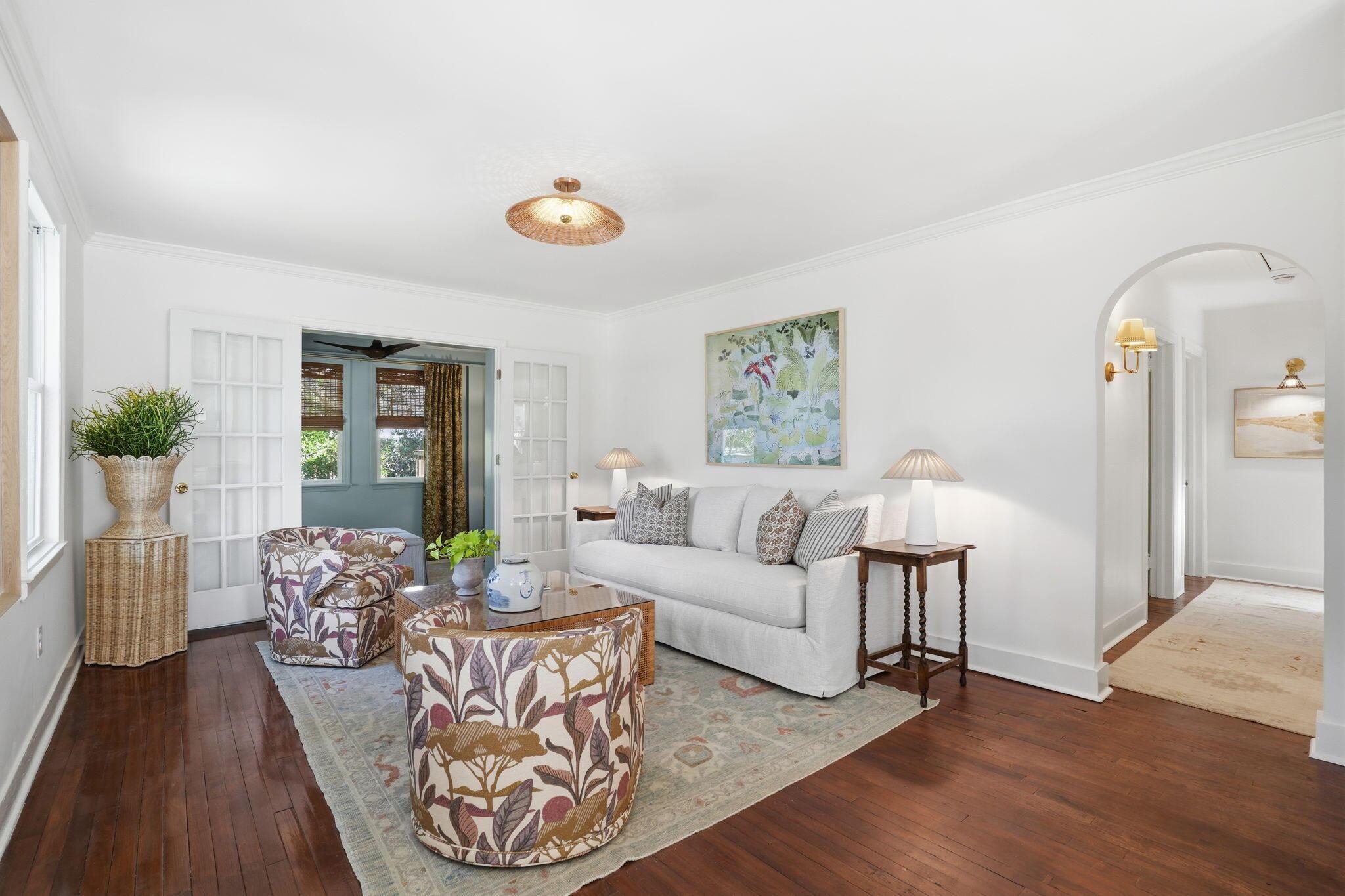 Image 2: 15-web-or-mls-011_DSC00208_1