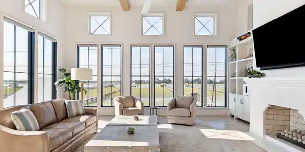 Image 3: 608PalmBlvd-KeenEyeMarketing-09