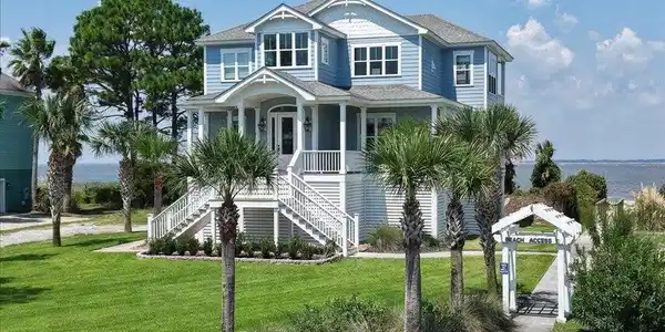 120 N Harbor Drive