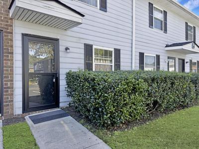 21 Rivers Point Row