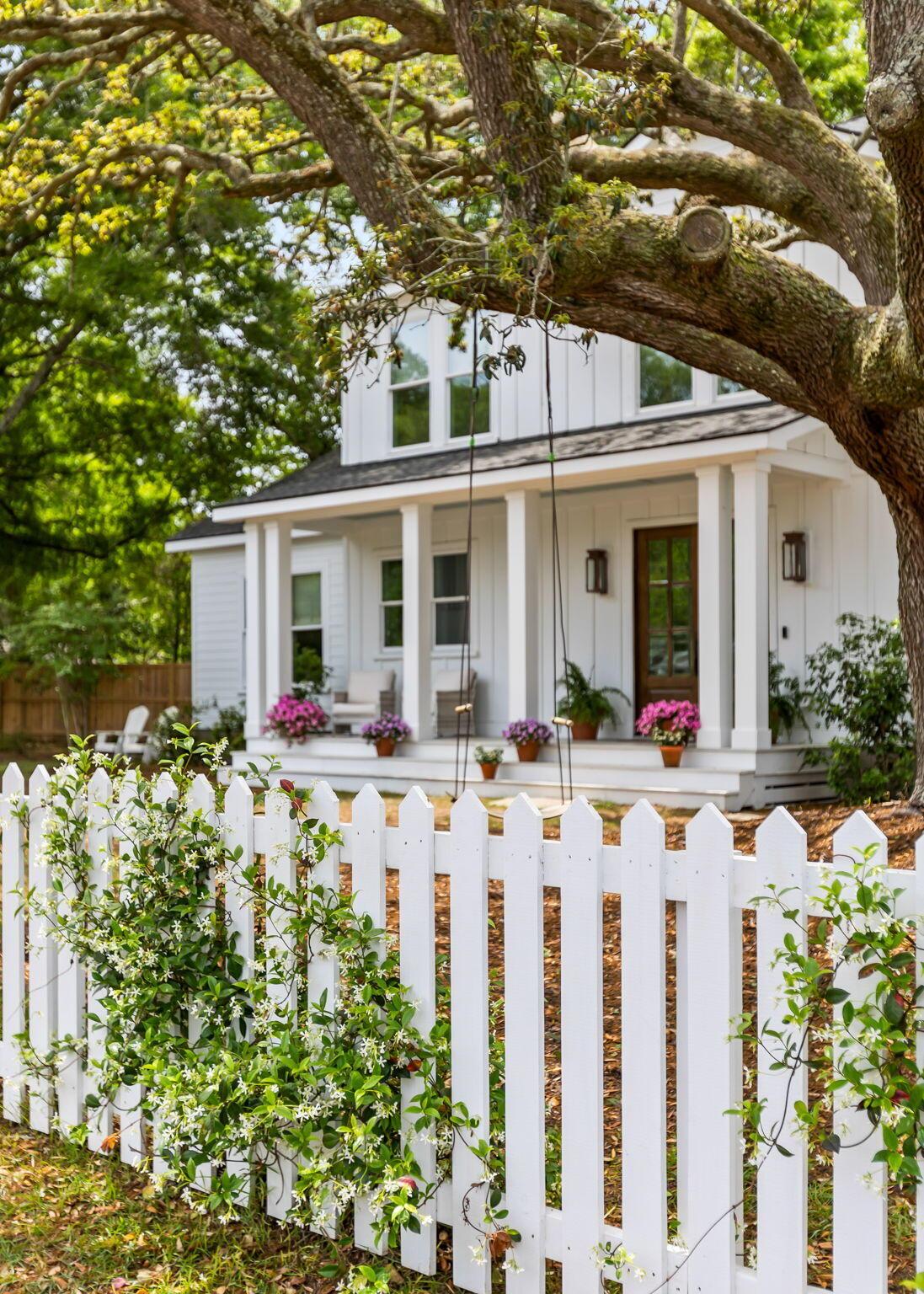 Image 2: 1331 Pherigo St