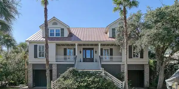 1636 Home Farm Road