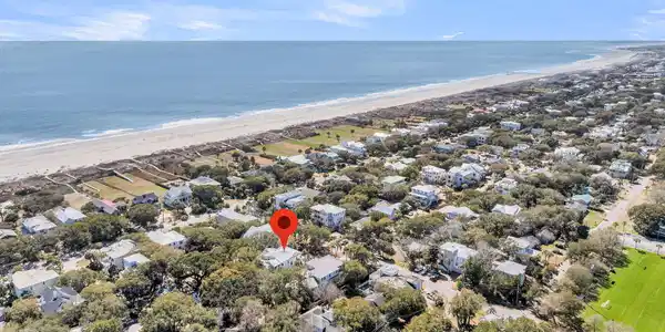 Image 4: Aerial Property View