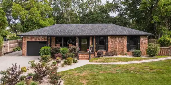 774 Creekside Drive