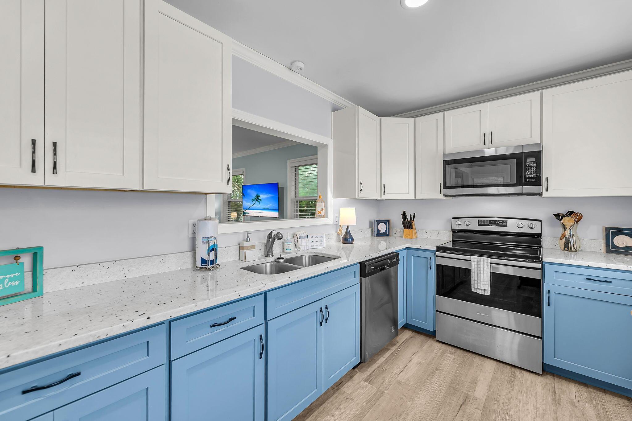Image 3: 2212 Jenkins Street