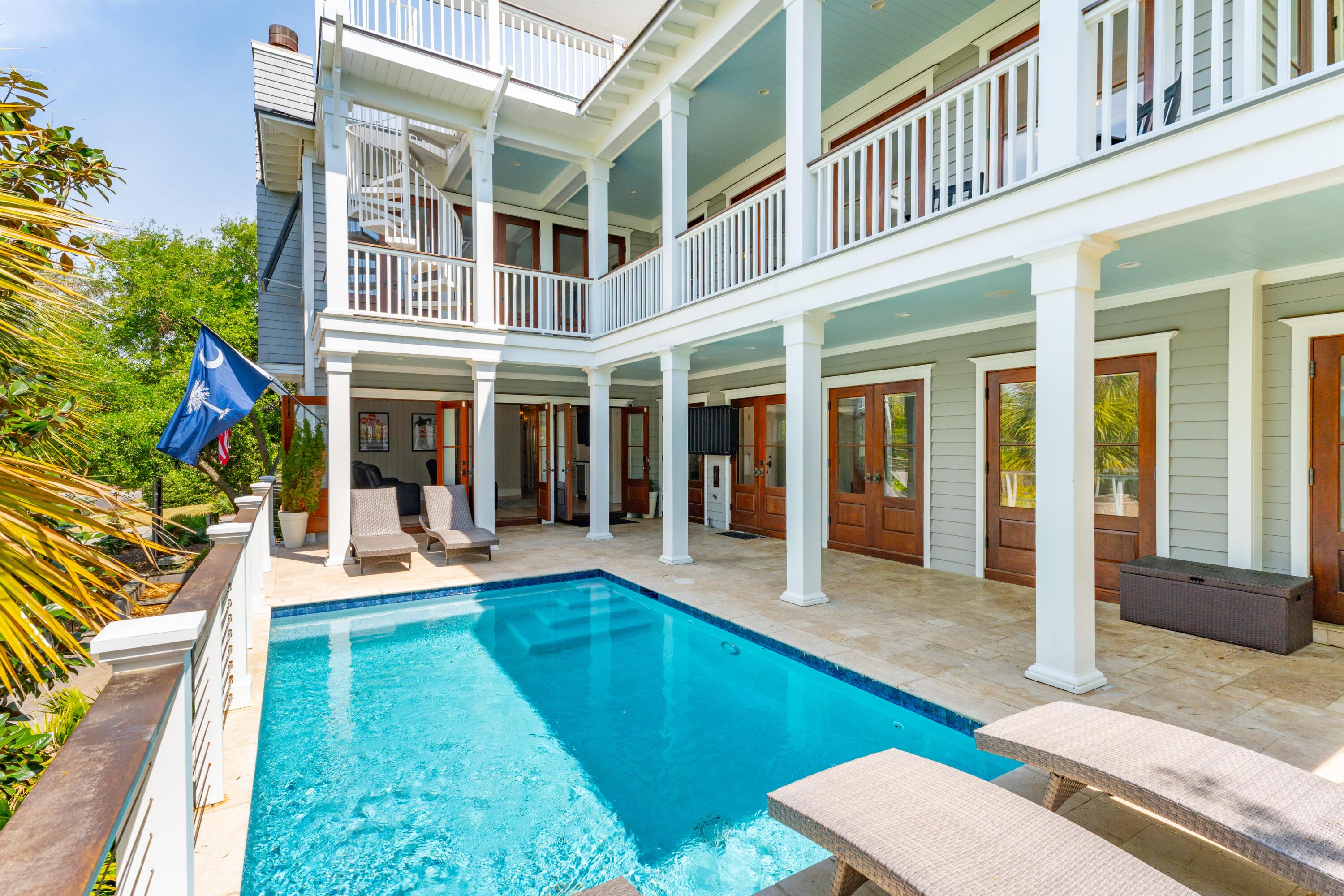 Image 2: Elevated Pool