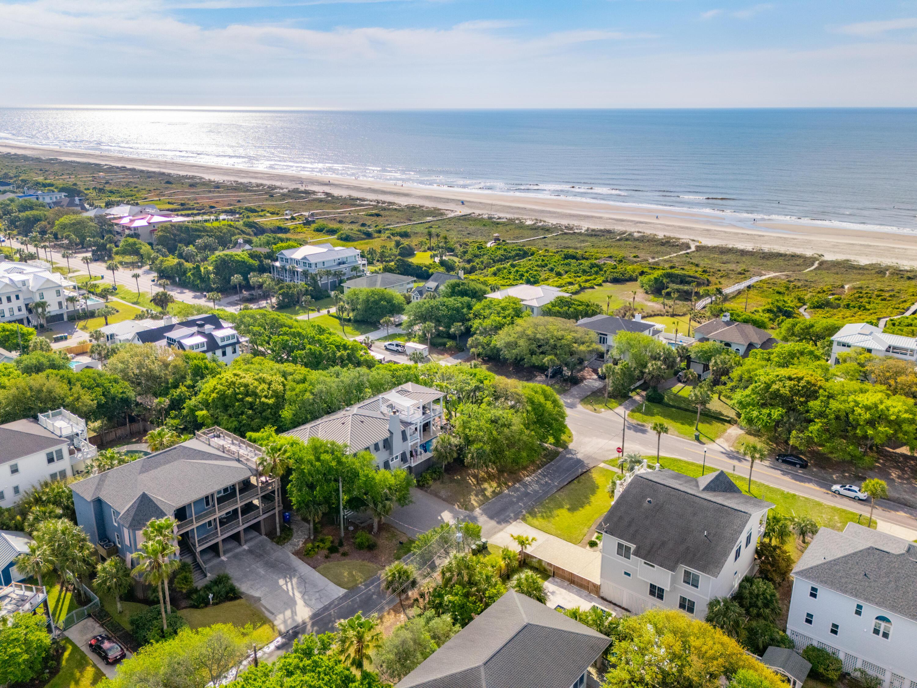 Image 3: Isle of Palms Beach