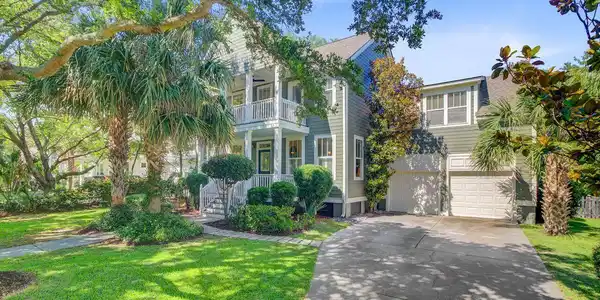 2228 Daniel Island Drive