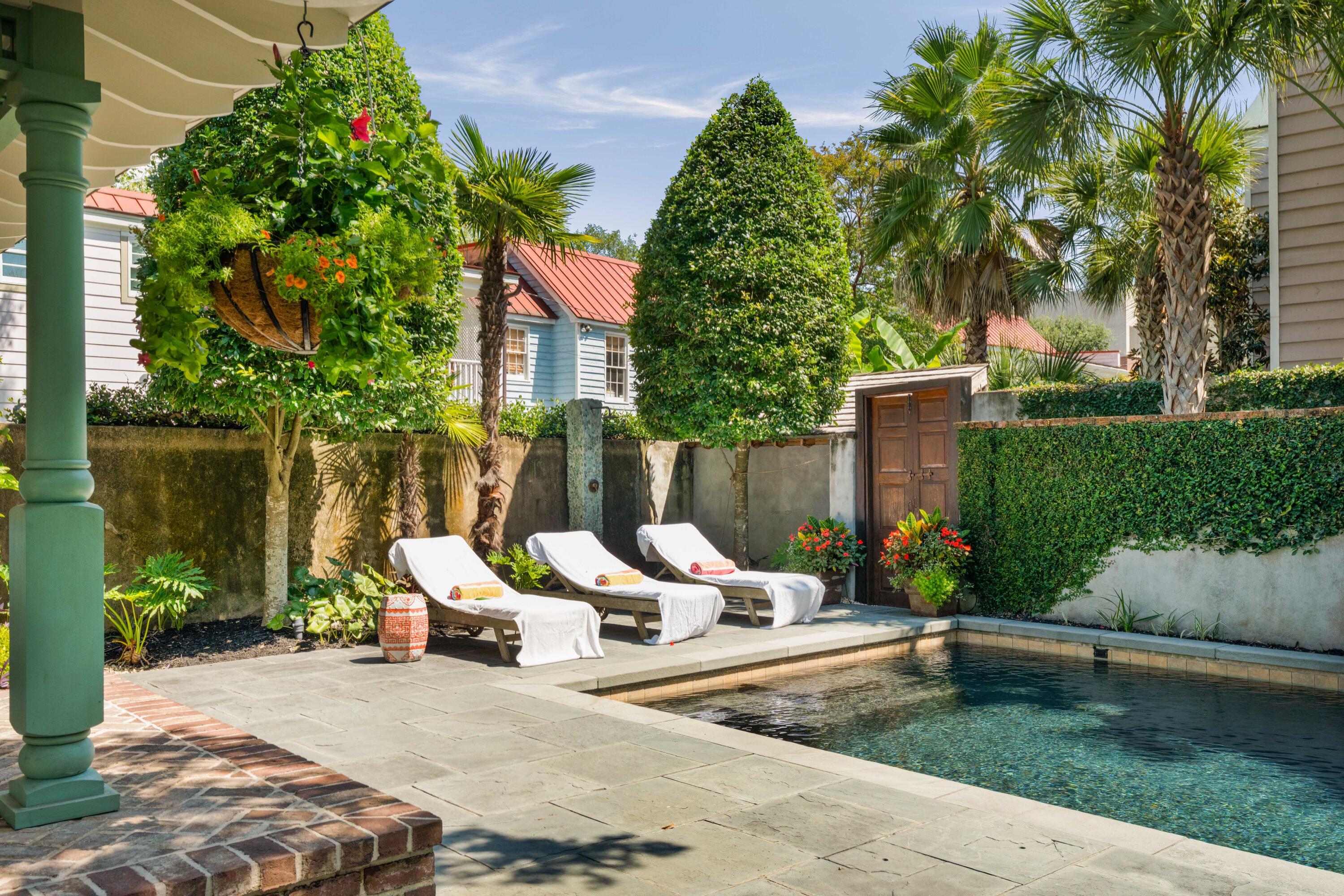 Image 4: https___i.homeontour.com_f29d78aa3f50d8a