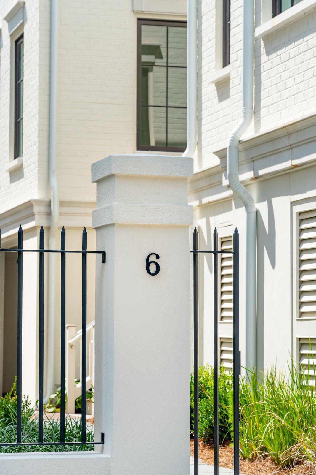 Image 3: 6PrioleauSt-KeenEyeMarketing-067