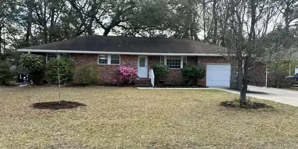 1720 Somerset Circle