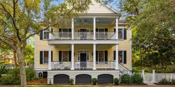55 Eastlake Road