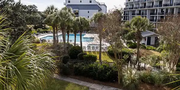 7600 Palmetto Drive