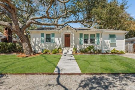 206 Freeman Street